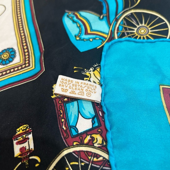 Hermès La Perriere Carré 90 Scarf 100% Silk Made In France - Picture 3 of 5